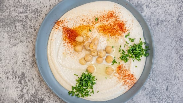 Small Hummus.