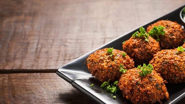 Falafel (6).